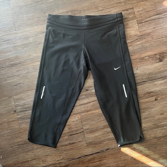 NEW Nike Dri-Fit black cropped running pants womens size M new NWT - Picture 2 of 10